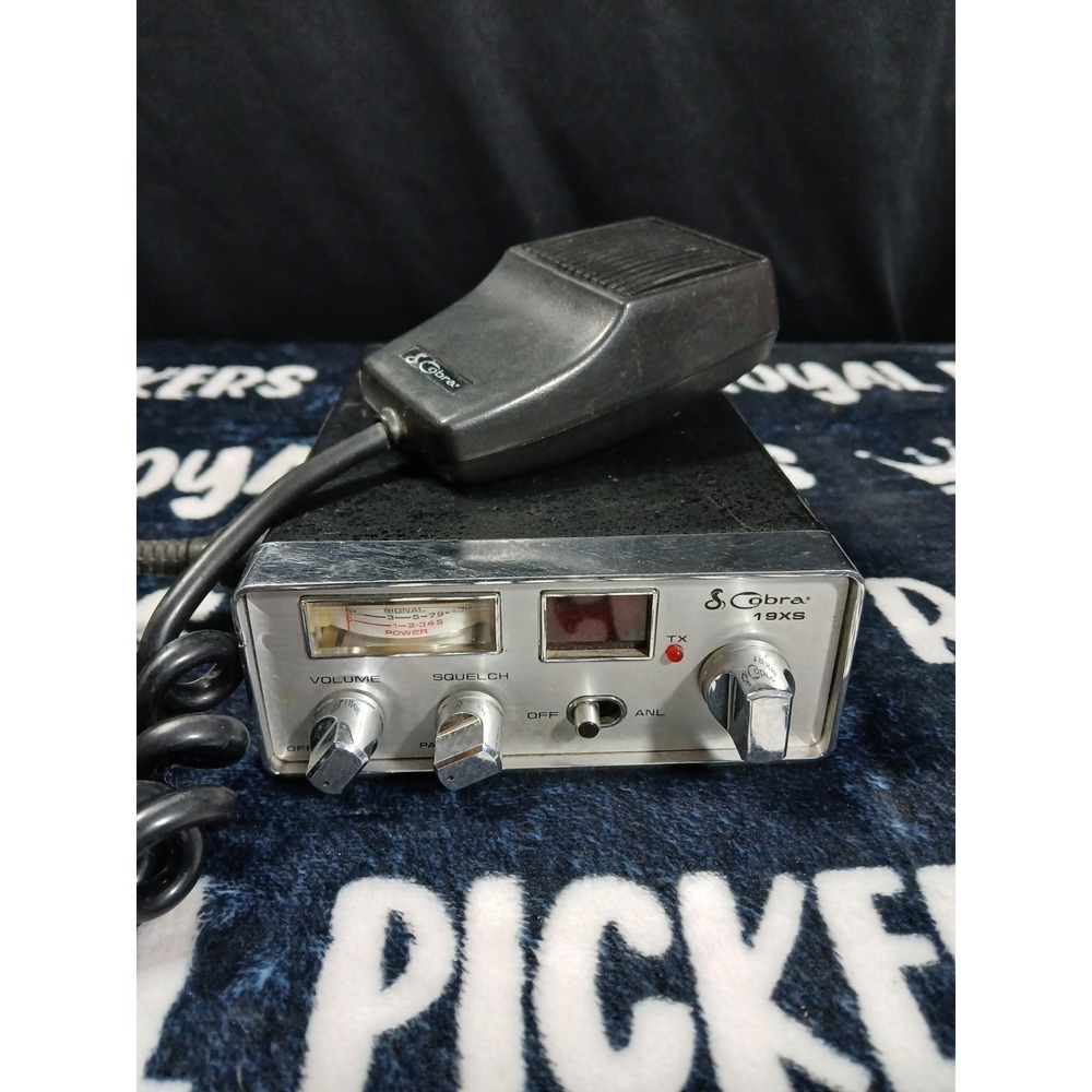 Cobra 19XS CB Radio With Cobra‎ Mic- Untested